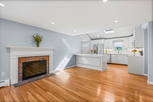 Fireplace, Interior, Kitchen, Recessed Lighting, Wood Texture Flooring