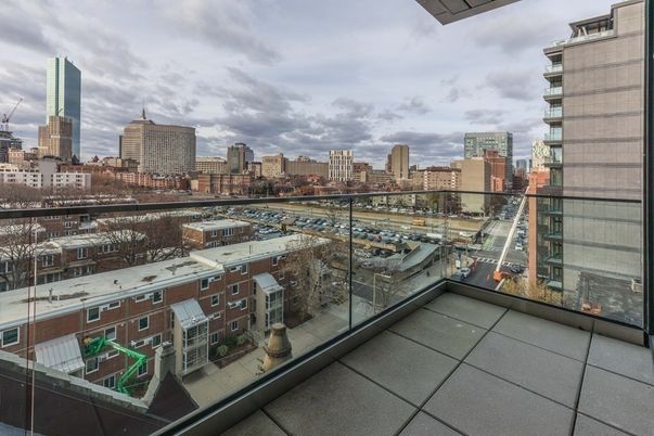 Exterior, Other, Skyline