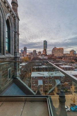 Exterior, Other, Skyline