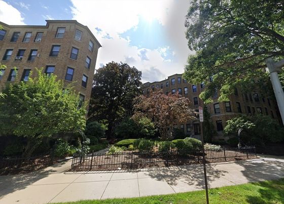 Exterior, Facade, Condo Building