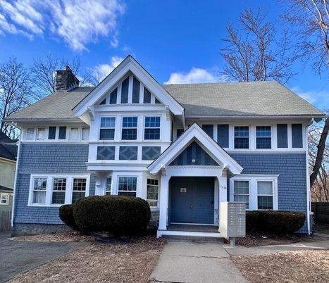 Exterior, Facade, American Craftsman