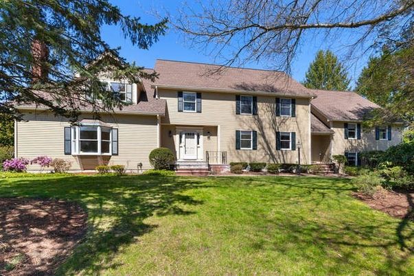 Backyard, Exterior, Facade, Cape Cod