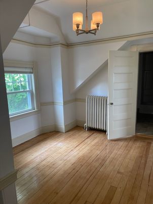 Chandelier, Empty room, Interior, Wood Texture Flooring