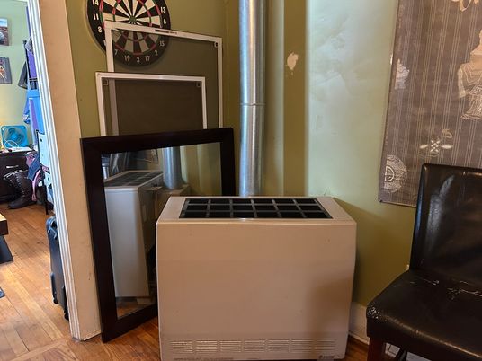 Interior, Washer, Wood Texture Flooring