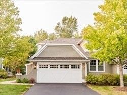 Attached, Exterior, Facade, Ranch