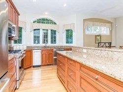 Dining room, Interior, Kitchen, Recessed Lighting, Stainless Steel Appliances, Wood Texture Flooring