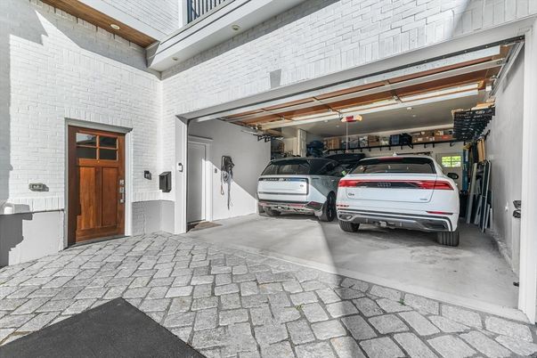 Garage, Interior, Stone Walls