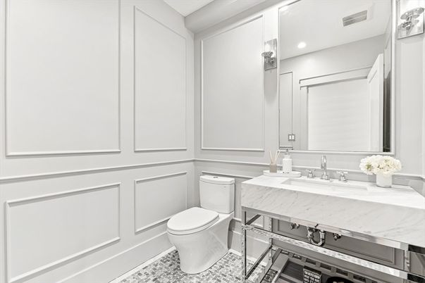 Bathroom, Interior, Recessed Lighting