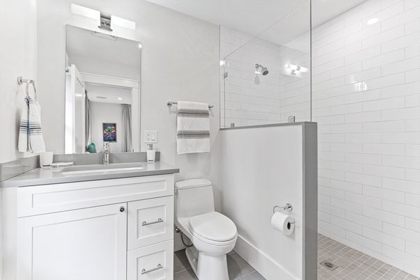 Bathroom, Interior, Recessed Lighting