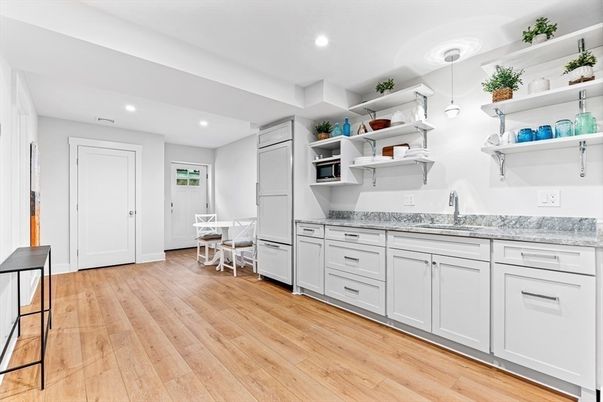 Dining room, Interior, Pendant Lights, Recessed Lighting, Wood Texture Flooring