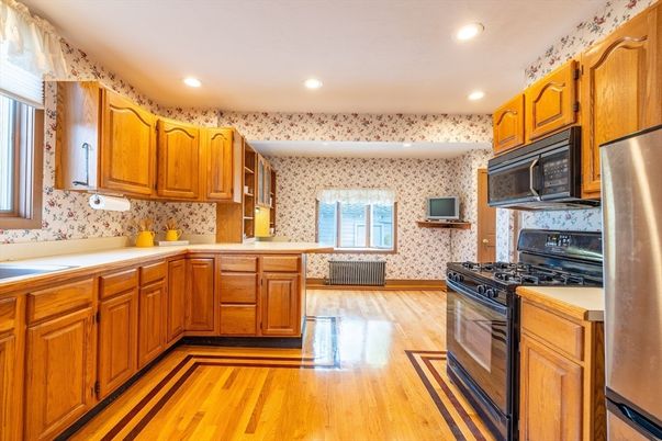 Interior, Kitchen, Recessed Lighting, Wood Texture Flooring