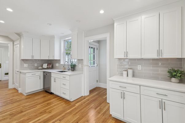 Interior, Kitchen, Recessed Lighting, Wood Texture Flooring