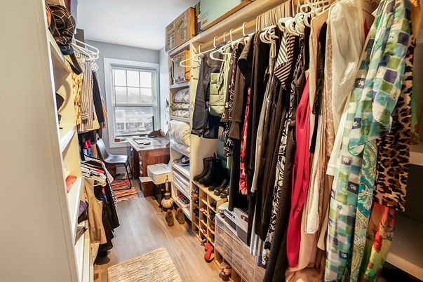 Interior, Walk-in Closets, Wood Texture Flooring