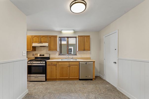 Interior, Kitchen, Stainless Steel Appliances
