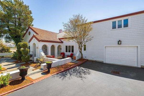 Backyard, Exterior, Water