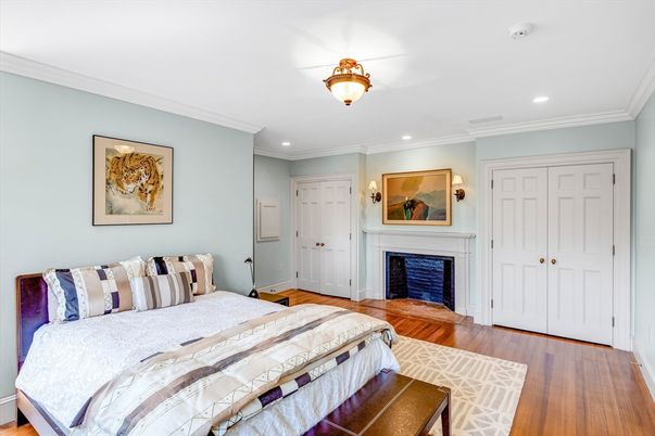 Bedroom, Fireplace, Interior, Recessed Lighting, Wood Texture Flooring