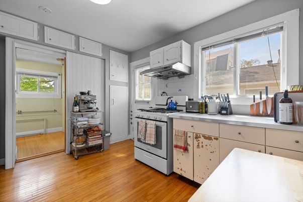 Interior, Kitchen, Wood Texture Flooring