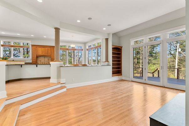 Interior, Pendant Lights, Recessed Lighting, Wood Texture Flooring
