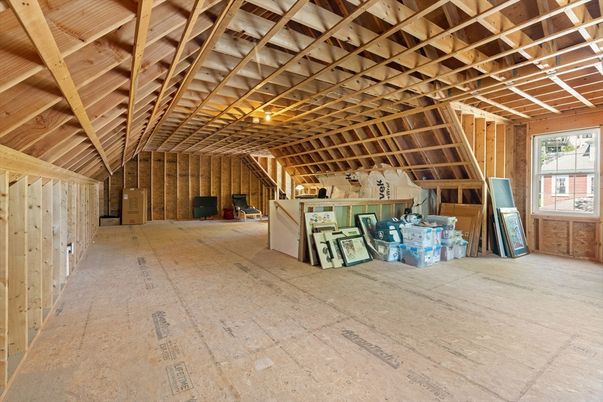 Empty room, Interior, Wooden Beams, Wooden Ceilings, Wooden Walls