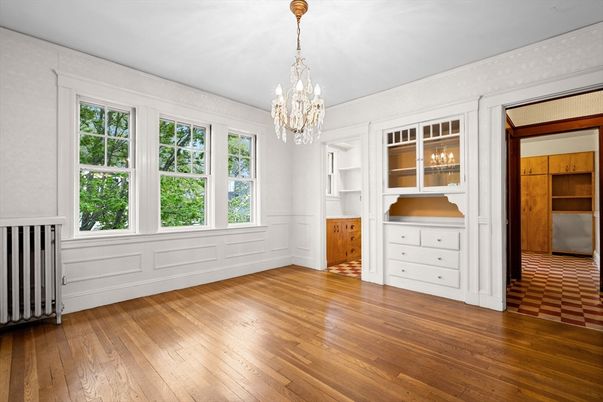 Chandelier, Empty room, Interior, Wood Texture Flooring