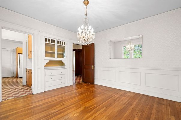 Chandelier, Empty room, Interior, Wood Texture Flooring