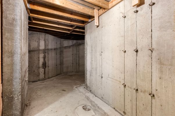 Interior, Wooden Beams