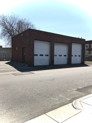 Detached Garage, Exterior