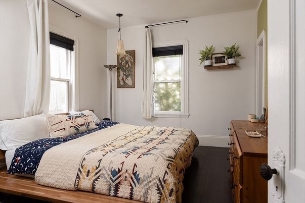 Bedroom, Interior, Pendant Lights, Wood Texture Flooring
