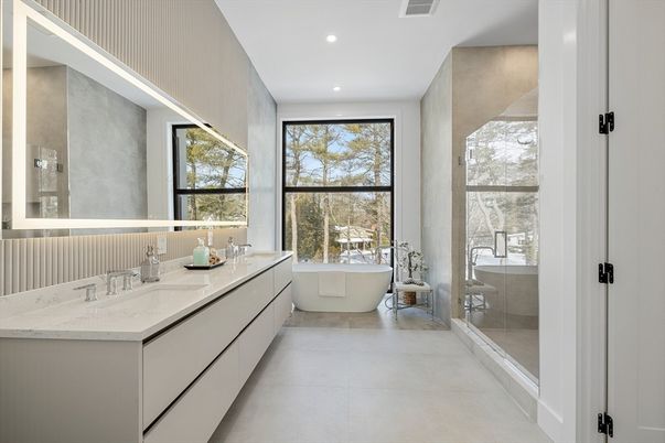 Bathroom, Dual Sink Vanities, Free Standing Baths, Glass Shower, Interior, Recessed Lighting