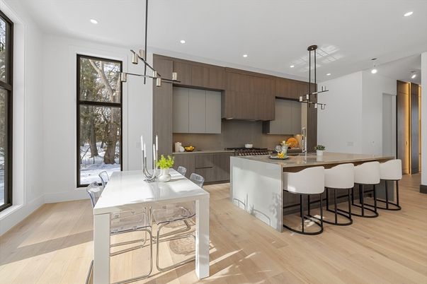 Dining room, Interior, Kitchen, Pendant Lights, Recessed Lighting, Wood Texture Flooring