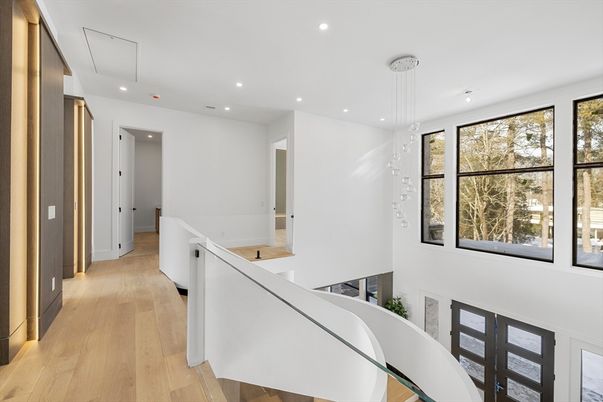 Interior, Pendant Lights, Recessed Lighting, Wood Texture Flooring