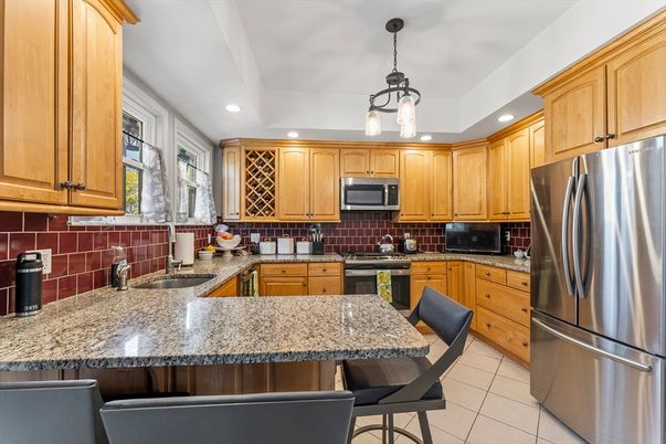 Interior, Kitchen, Pendant Lights, Recessed Lighting, Stainless Steel Appliances