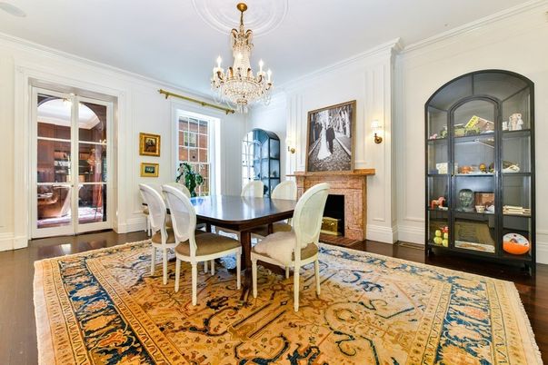 Chandelier, Dining room, Fireplace, Interior, Wood Texture Flooring