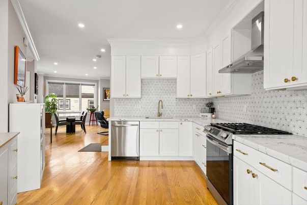 Dining room, Interior, Kitchen, Recessed Lighting, Stainless Steel Appliances, Wood Texture Flooring