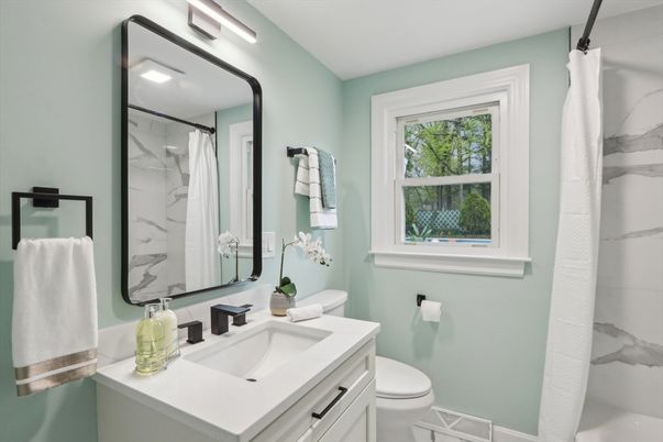 Bathroom, Interior, Marble Walls