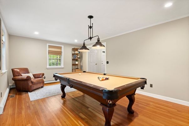 Billiard Table, Game Room, Interior, Pendant Lights, Recessed Lighting, Wood Texture Flooring