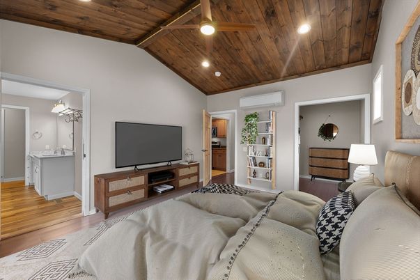 Bedroom, Interior, Living room, Recessed Lighting, Wooden Beams, Wooden Ceilings, Wood Texture Flooring