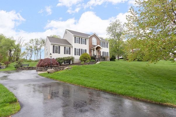 Backyard, Exterior, Facade, Georgian