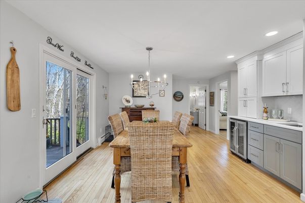 Chandelier, Dining room, Interior, Kitchen, Pendant Lights, Recessed Lighting, Wood Texture Flooring