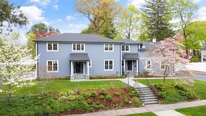 Backyard, Exterior, Facade, Georgian