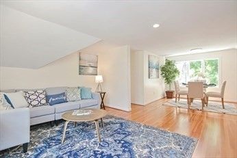 Dining room, Interior, Living room, Recessed Lighting, Wood Texture Flooring
