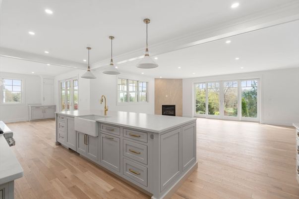 Fireplace, Interior, Kitchen, Pendant Lights, Recessed Lighting, Wood Texture Flooring