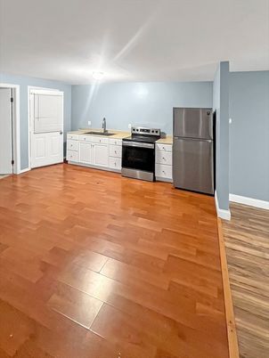 Interior, Kitchen, Stainless Steel Appliances, Wood Texture Flooring