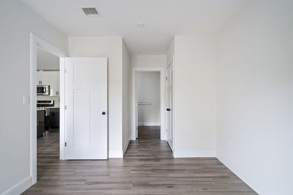 Interior, Kitchen, Stainless Steel Appliances, Wood Texture Flooring
