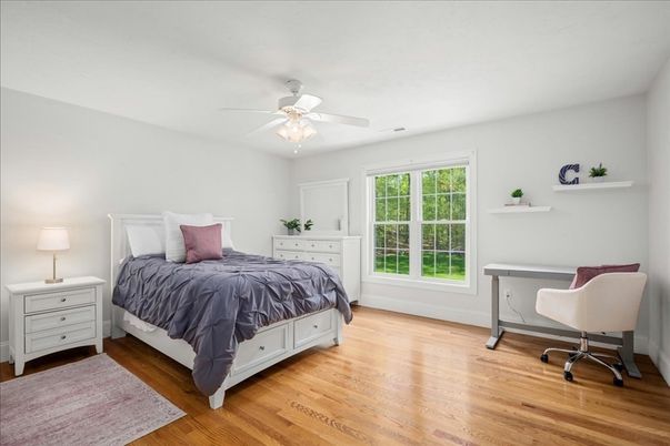 Bedroom, Home Office, Interior, Wood Texture Flooring