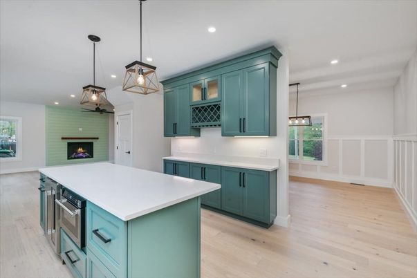 Fireplace, Interior, Kitchen, Pendant Lights, Recessed Lighting, Wood Texture Flooring