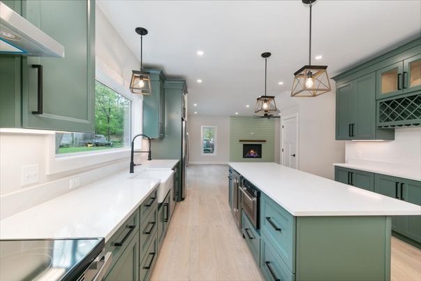 Fireplace, Interior, Kitchen, Pendant Lights, Recessed Lighting, Wood Texture Flooring