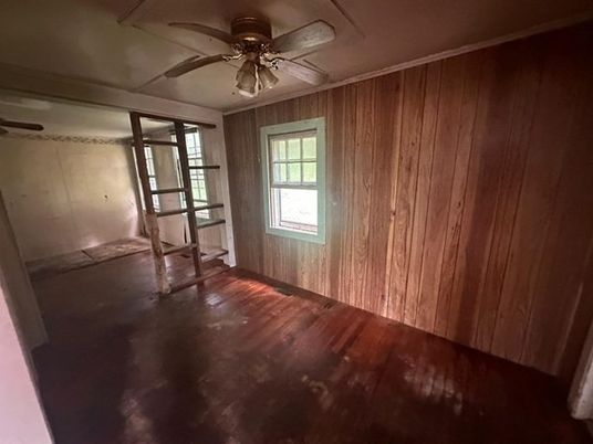 Empty room, Interior, Wood Texture Flooring, Wooden Walls