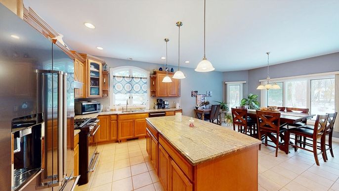 Dining room, Interior, Kitchen, Pendant Lights, Recessed Lighting