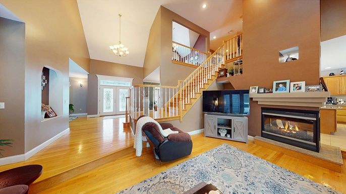Chandelier, Fireplace, Interior, Pendant Lights, Recessed Lighting, Wood Texture Flooring